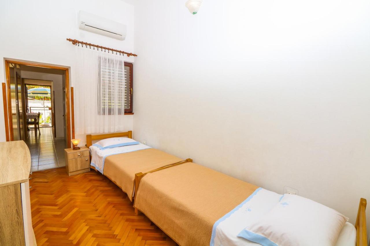 Apartment Marulic In Old Town Baška Εξωτερικό φωτογραφία